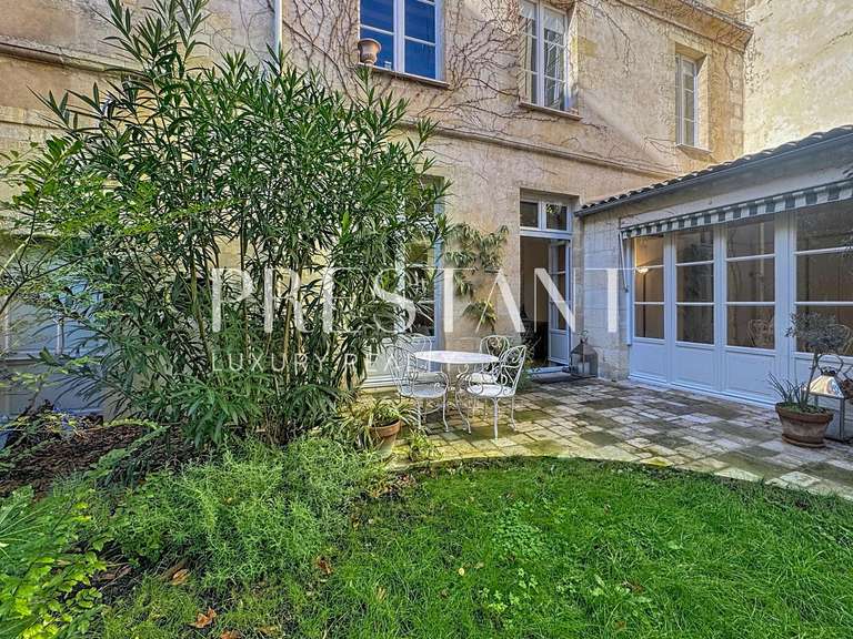 Appartement Bordeaux - 2 chambres - 106m²