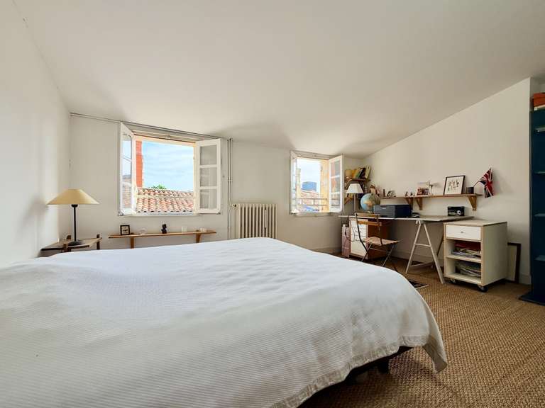 Appartement Bordeaux - 2 chambres - 111m²