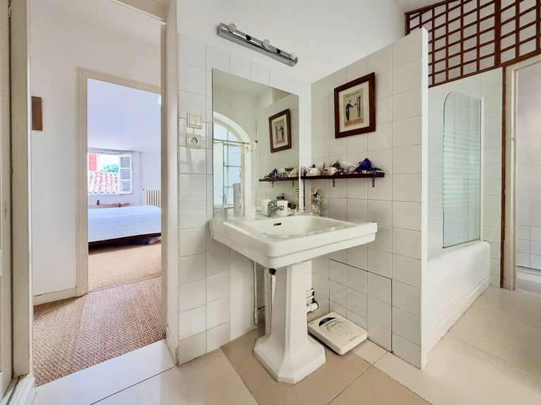Appartement Bordeaux - 2 chambres - 111m²