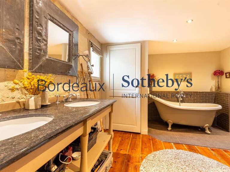 Appartement Bordeaux - 4 chambres - 276m²