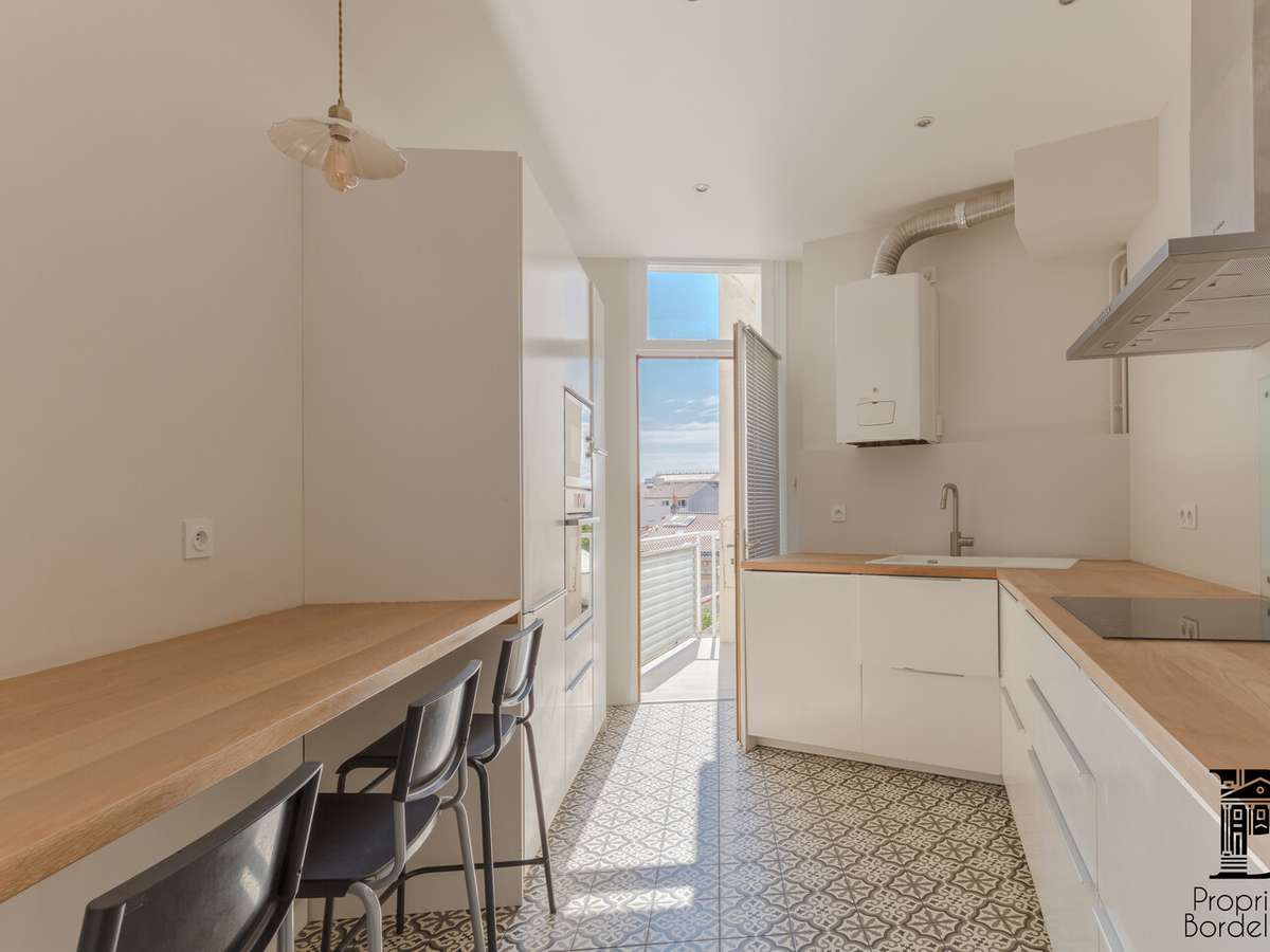 Apartment Bordeaux