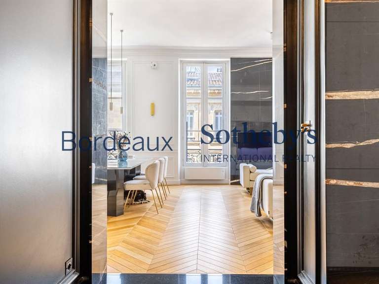 Appartement Bordeaux - 2 chambres - 107m²