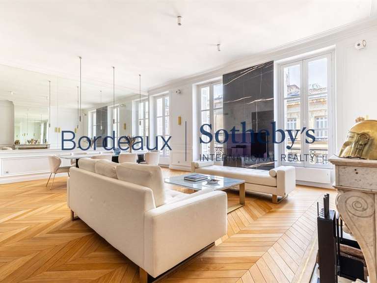 Appartement Bordeaux - 2 chambres - 107m²