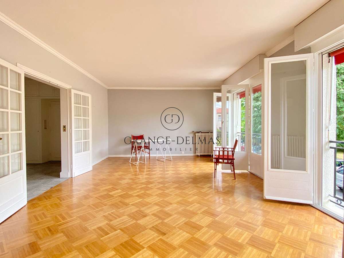 Apartment Bordeaux
