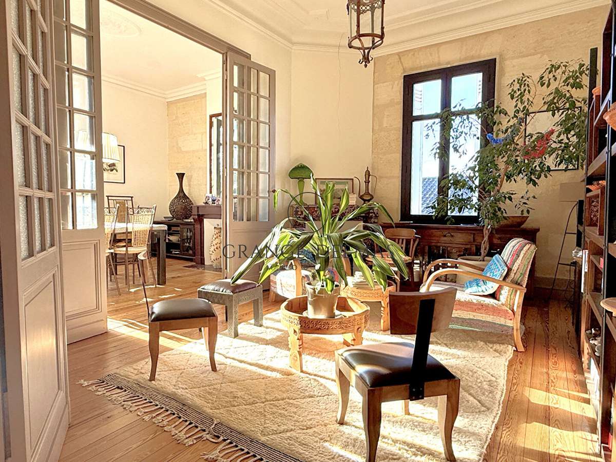 Apartment Bordeaux