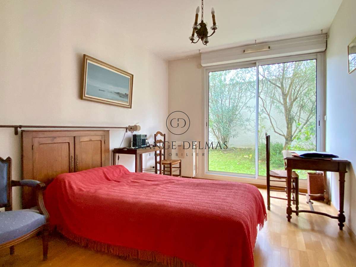 Apartment Bordeaux