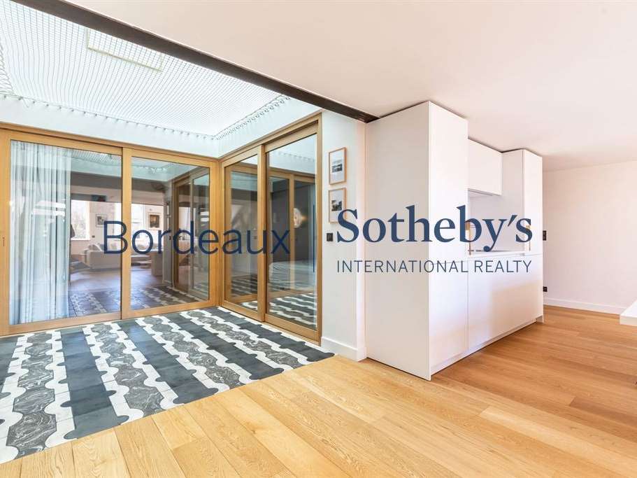 Apartment Bordeaux