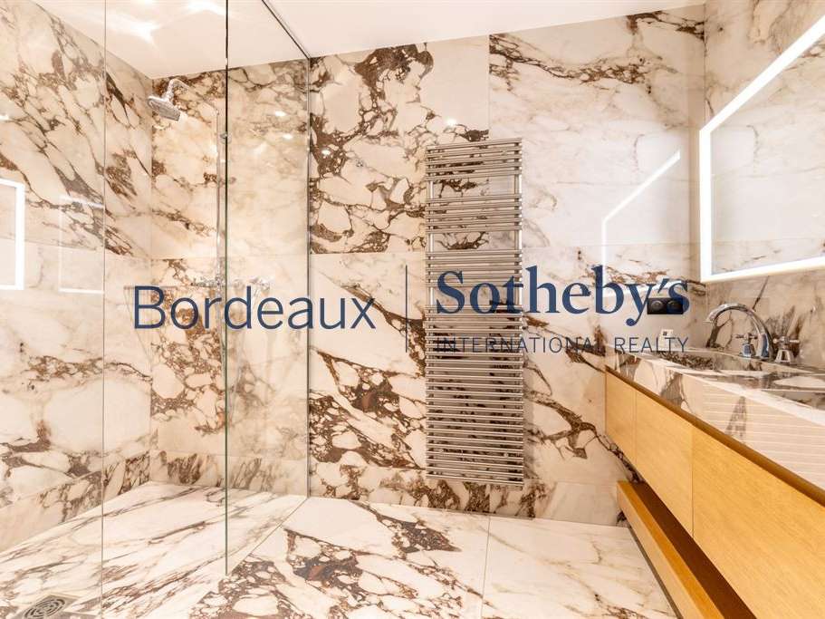 Apartment Bordeaux