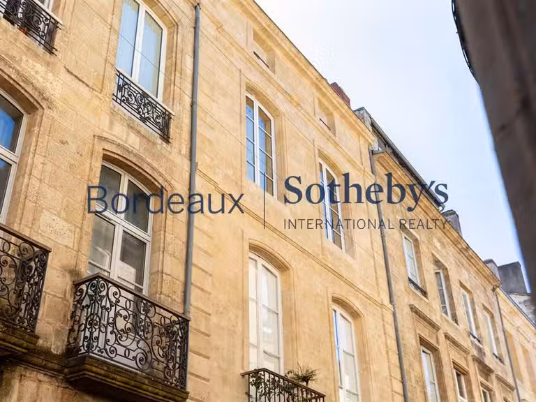Appartement Bordeaux - 3 chambres - 140m²