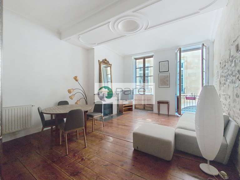 Appartement Bordeaux - 3 chambres - 118m²