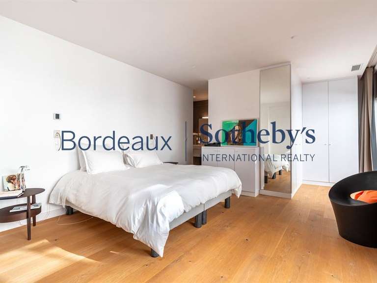 Appartement Bordeaux - 3 chambres - 210m²