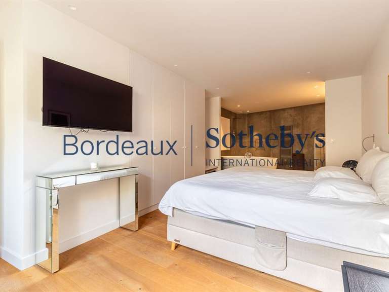 Appartement Bordeaux - 3 chambres - 210m²