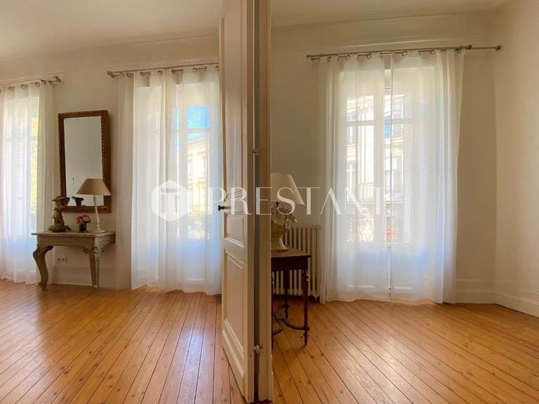 Apartment Bordeaux - 2 bedrooms - 142m²