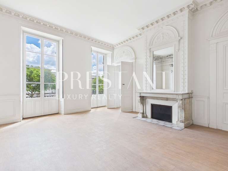 Apartment Bordeaux - 2 bedrooms - 146m²