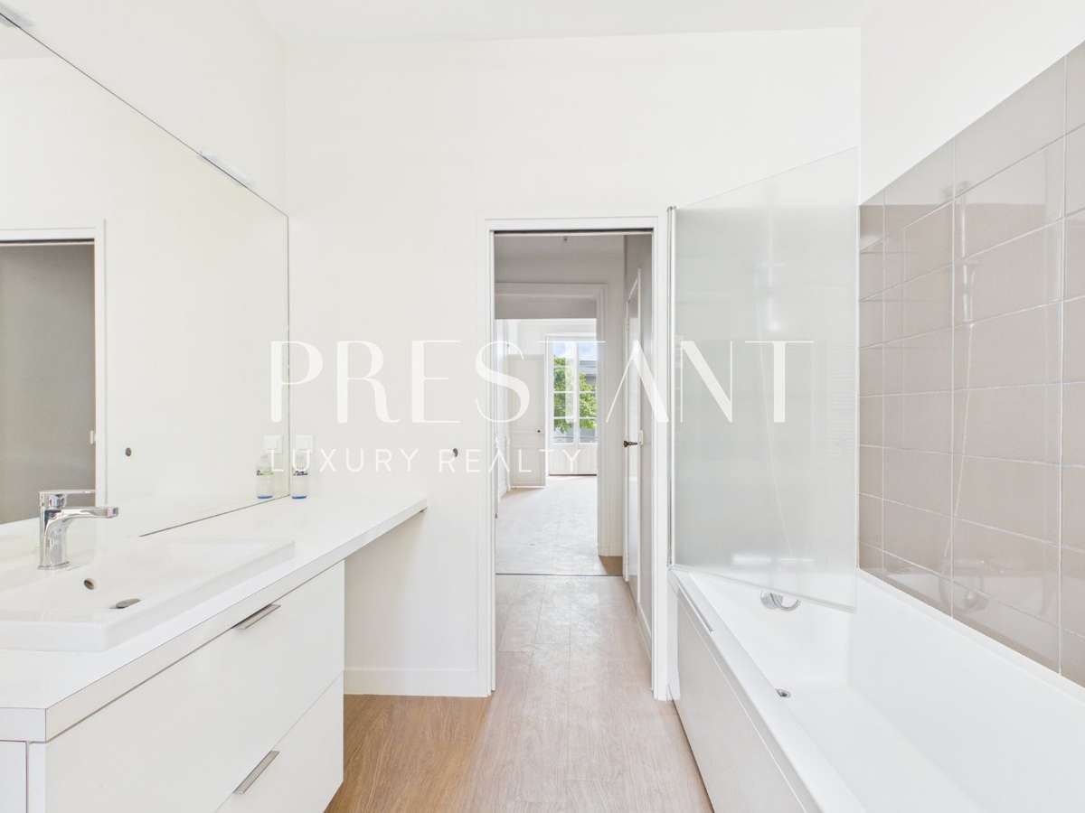 Apartment Bordeaux