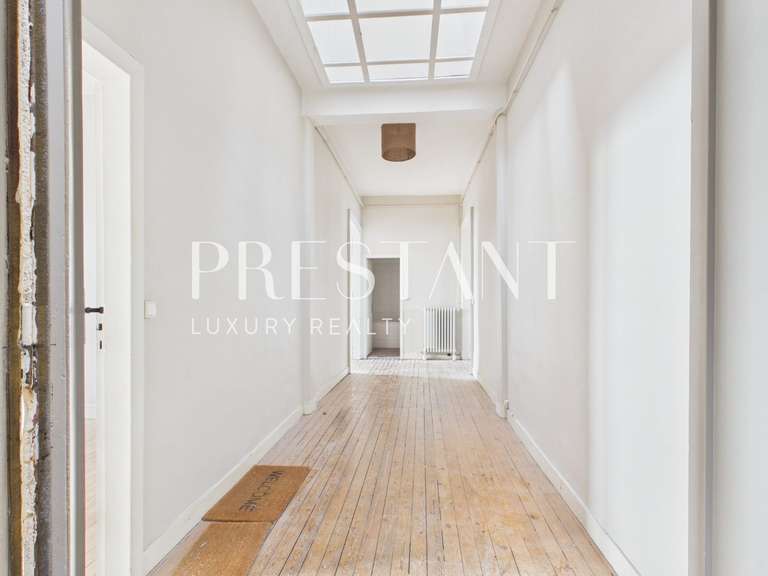 Apartment Bordeaux - 1 bedroom - 140m²