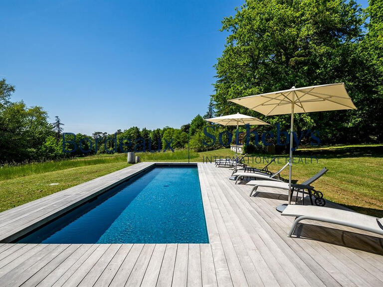 Castle Bordeaux - 9 bedrooms - 900m²