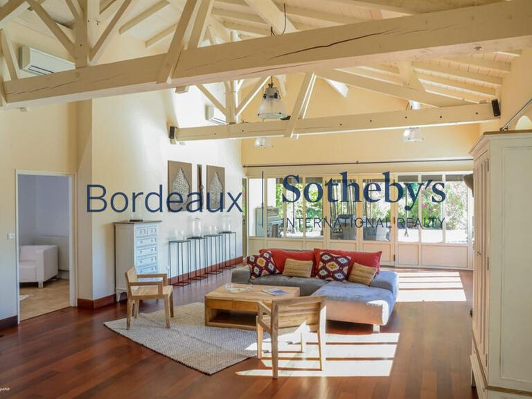 Castle Bordeaux - 11 bedrooms - 900m²