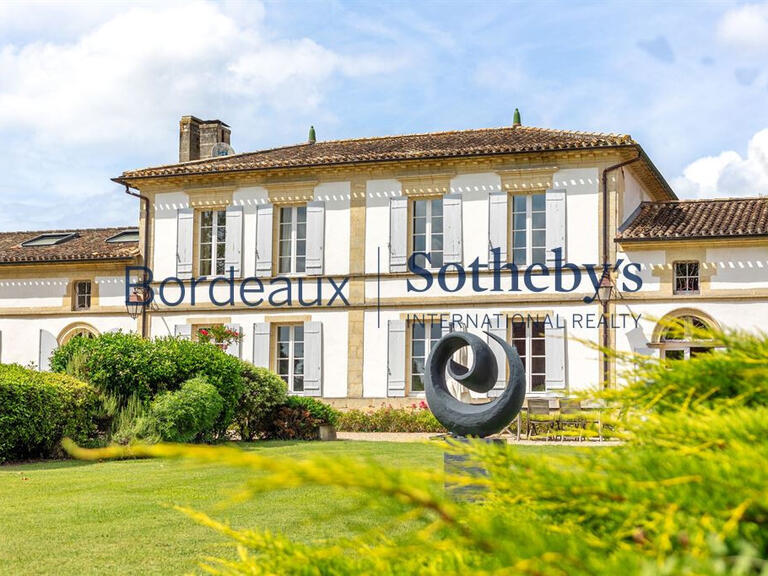 Castle Bordeaux - 11 bedrooms - 900m²