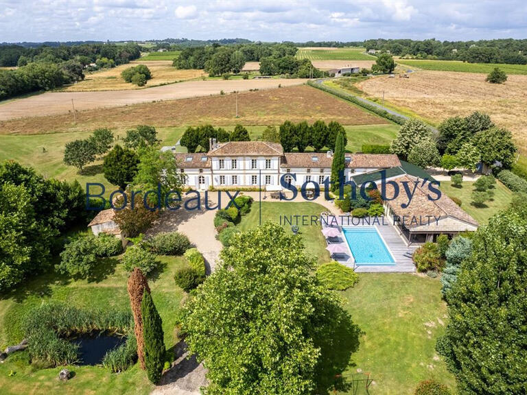 Castle Bordeaux - 11 bedrooms - 900m²