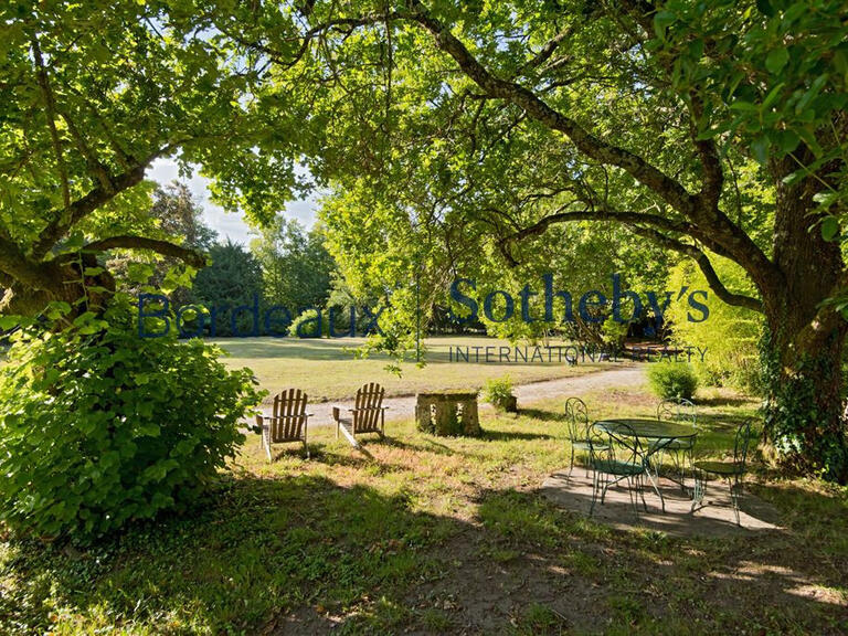 Château Bordeaux - 9 chambres - 450m²