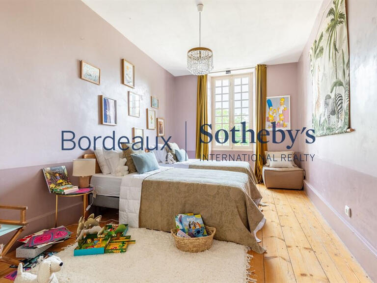 Château Bordeaux - 9 chambres - 450m²