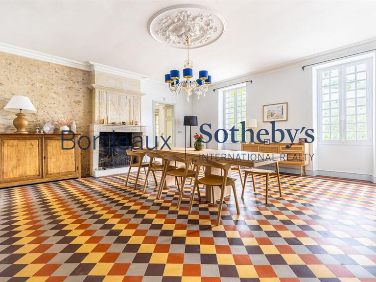 Château Bordeaux - 9 chambres - 450m²