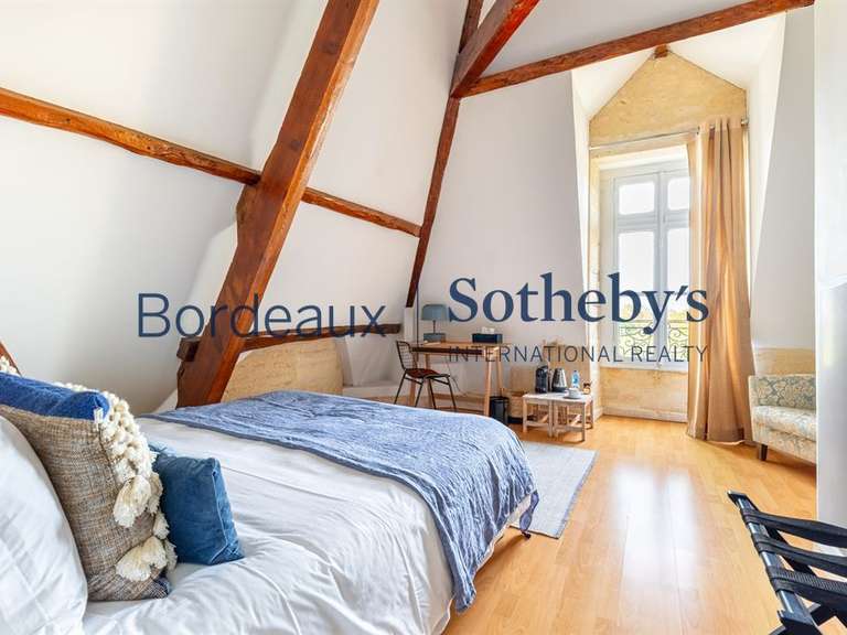 Château Bordeaux - 570m²