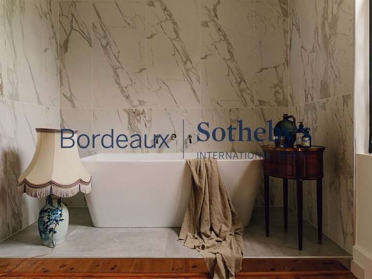 Château Bordeaux - 10 chambres - 800m²