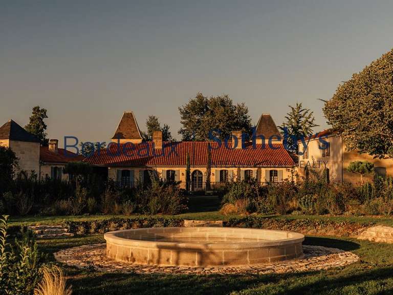 Château Bordeaux - 10 chambres - 800m²