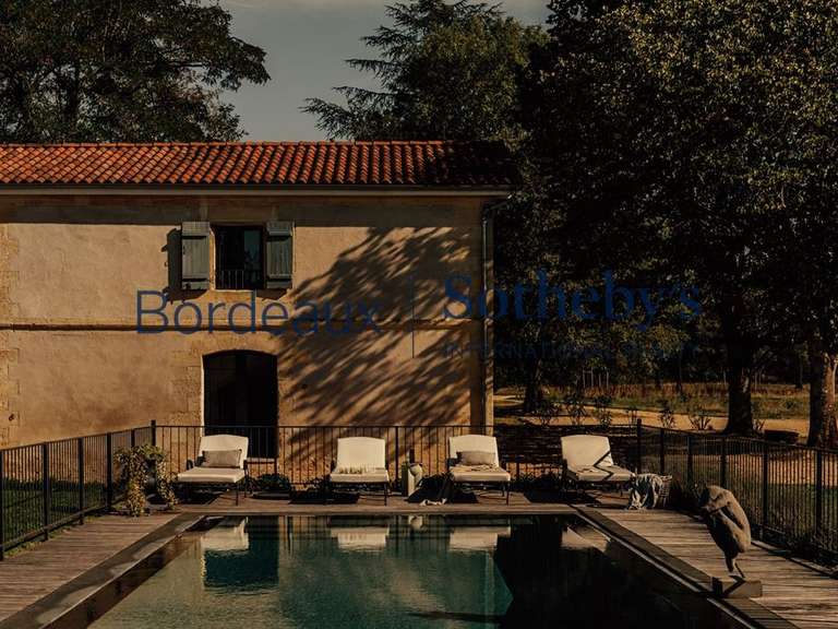 Château Bordeaux - 10 chambres - 800m²