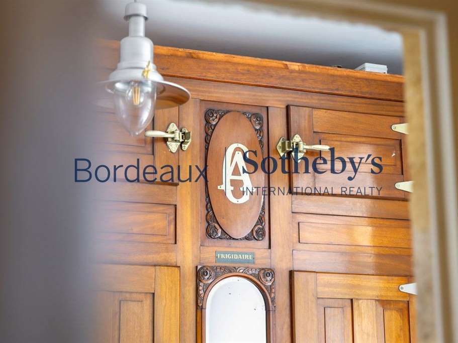 Castle Bordeaux