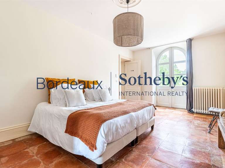 Château Bordeaux - 11 chambres - 900m²