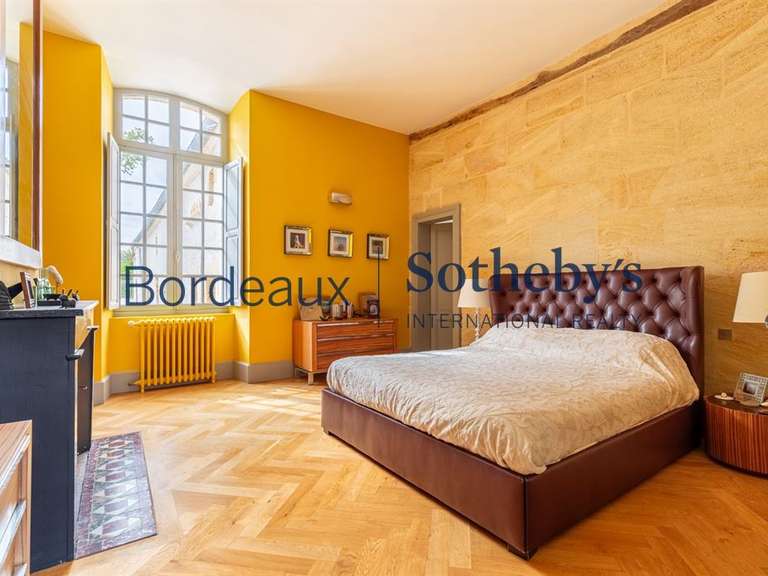 Castle Bordeaux - 4 bedrooms - 750m²