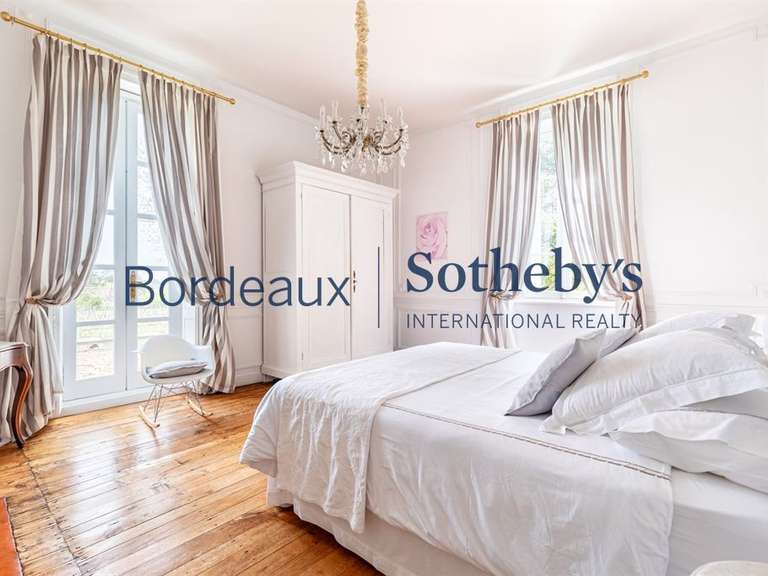 Château Bordeaux - 7 chambres - 550m²