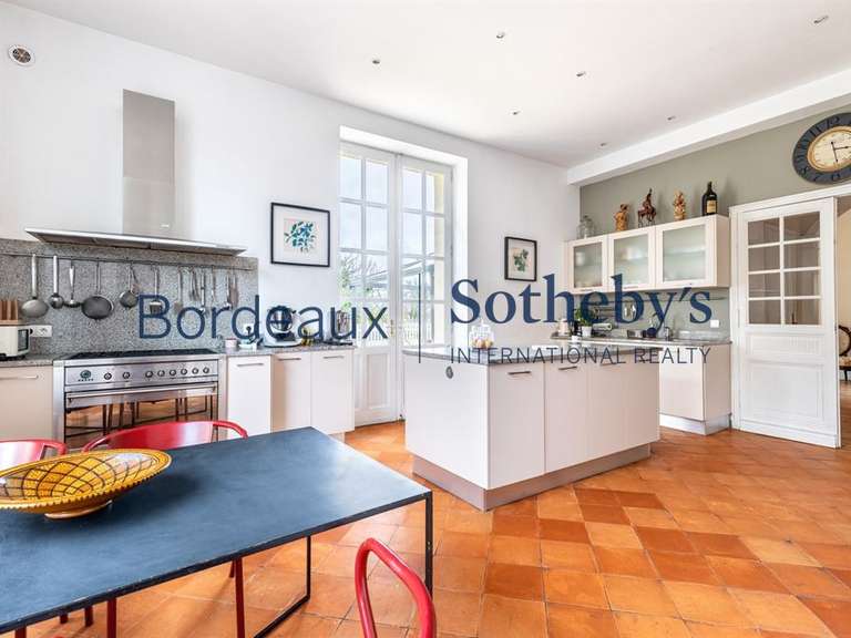 Château Bordeaux - 7 chambres - 550m²