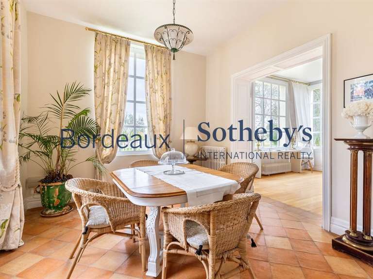 Château Bordeaux - 7 chambres - 550m²
