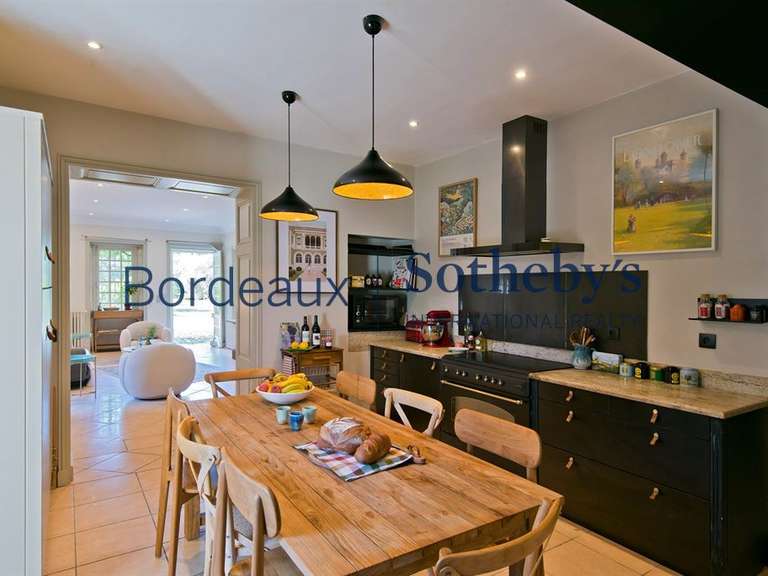 Château Bordeaux - 9 chambres - 400m²