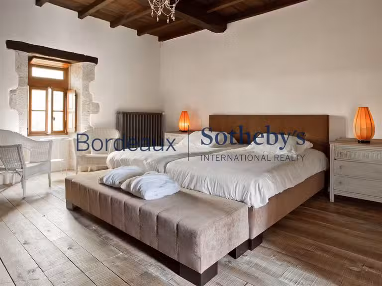 Château Bordeaux - 8 chambres - 1000m²