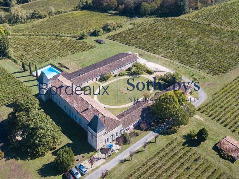 Domaine viticole Bordeaux - 600m²
