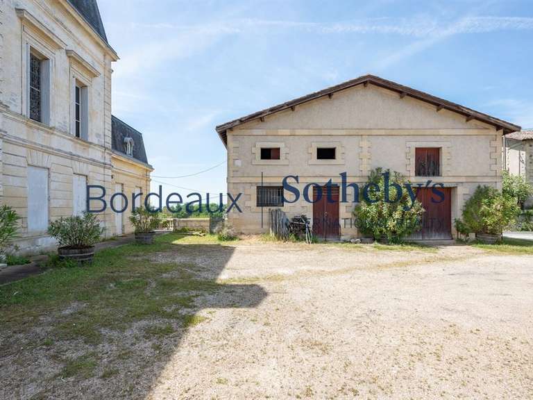 Domaine viticole Bordeaux - 6 chambres - 2500m²