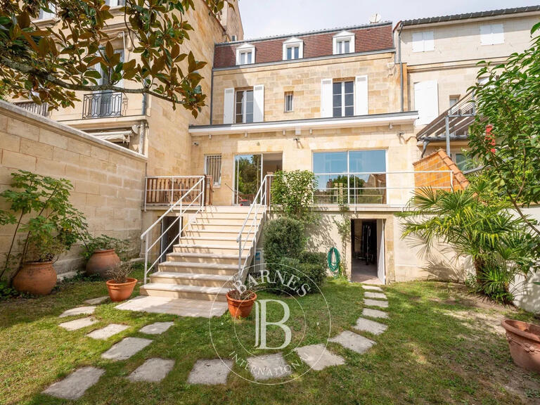Vente Hôtel particulier Bordeaux - 5 chambres