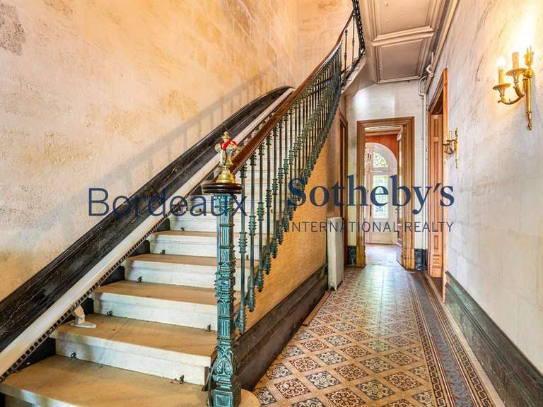 Hôtel particulier Bordeaux - 6 chambres - 478m²