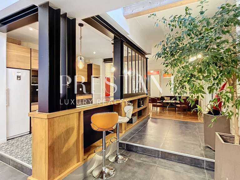 Maison Bordeaux - 5 chambres - 200m²