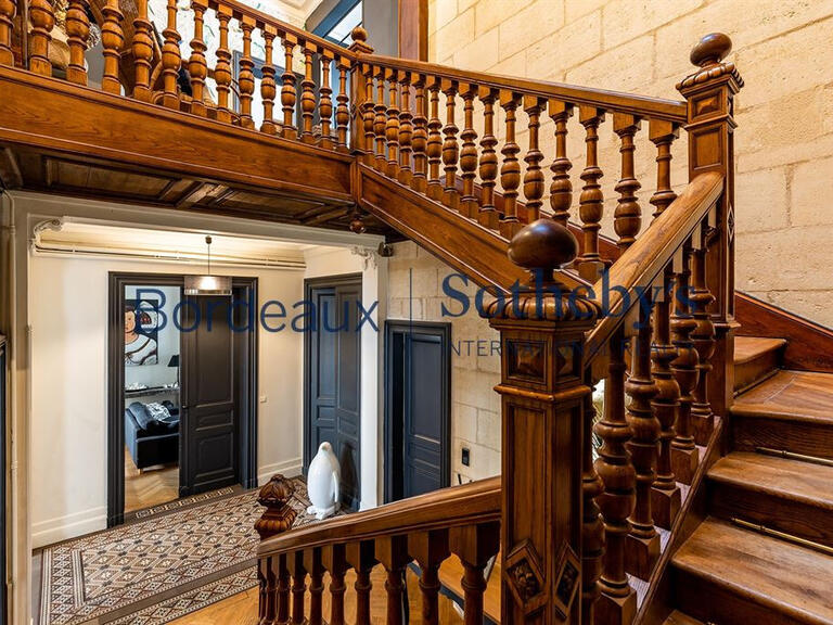 House Bordeaux - 6 bedrooms - 320m²