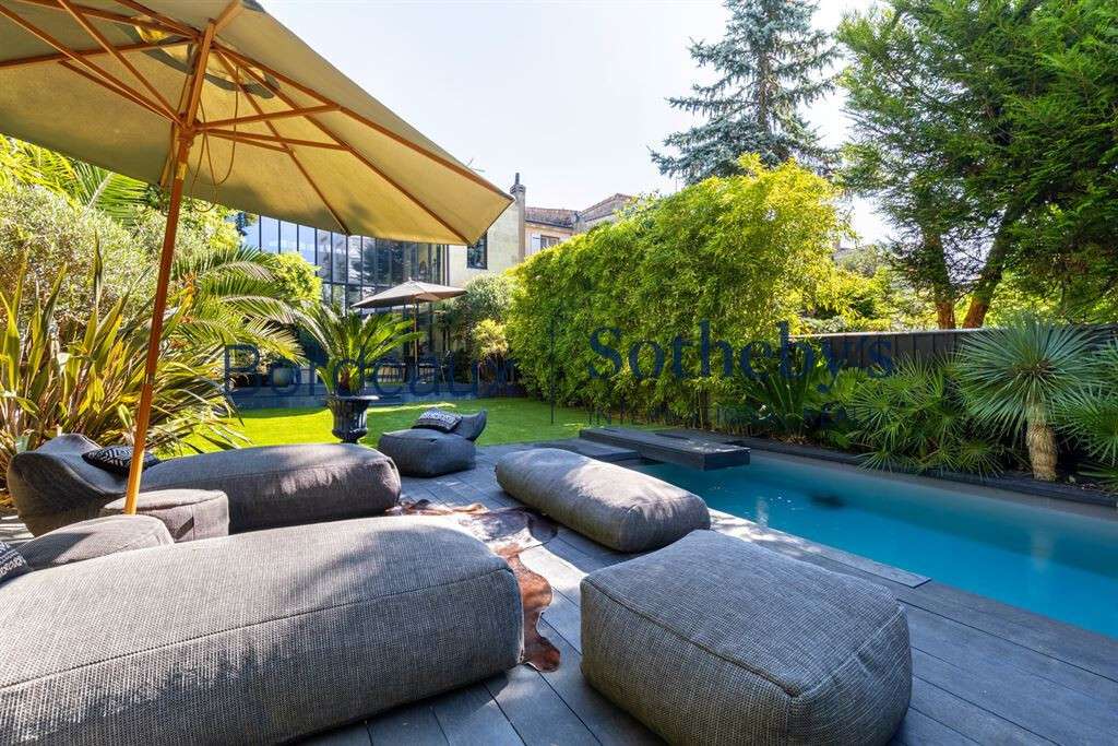 House Bordeaux