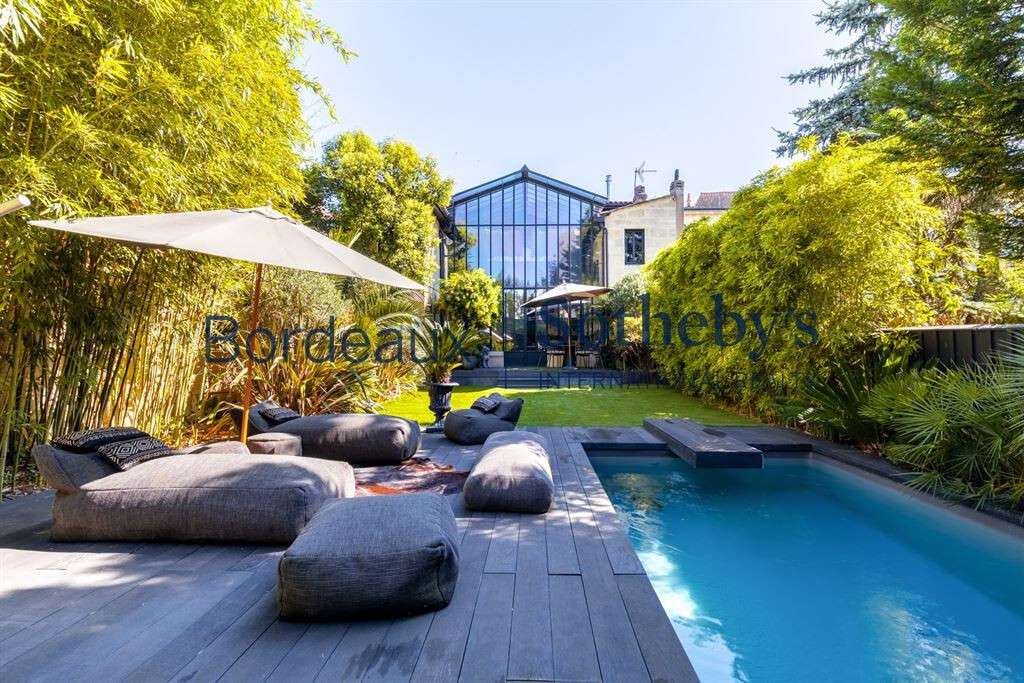 House Bordeaux
