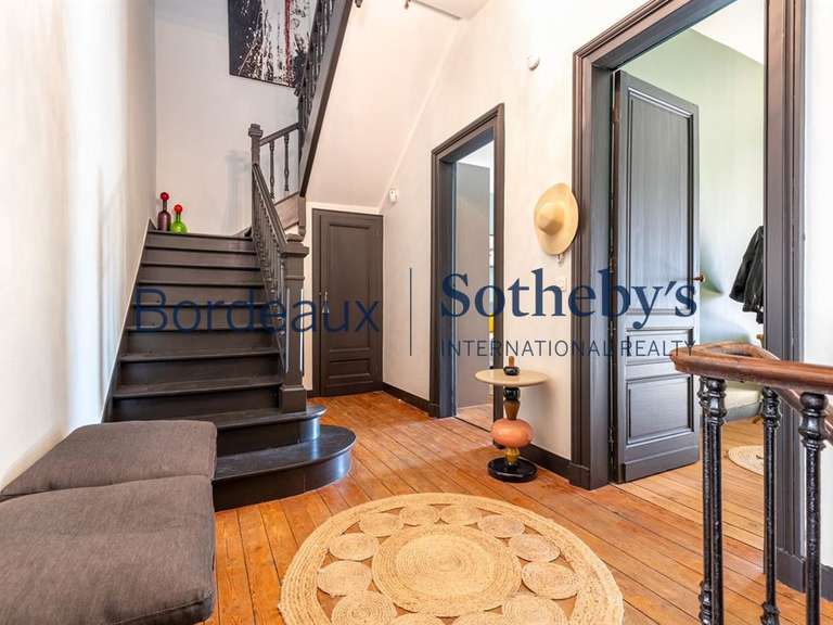 Maison Bordeaux - 4 chambres - 208m²
