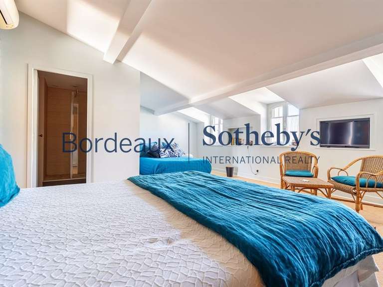 Maison Bordeaux - 4 chambres - 208m²