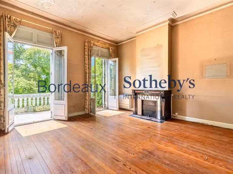Maison Bordeaux - 6 chambres - 478m²